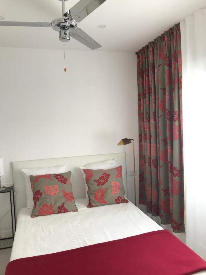 Villa Campagne Luxueuse De Sitges Olivella Exterior foto